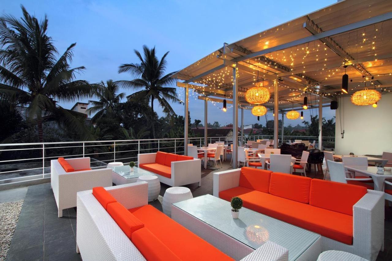 Helios Hotel & Convention Watampone Dış mekan fotoğraf