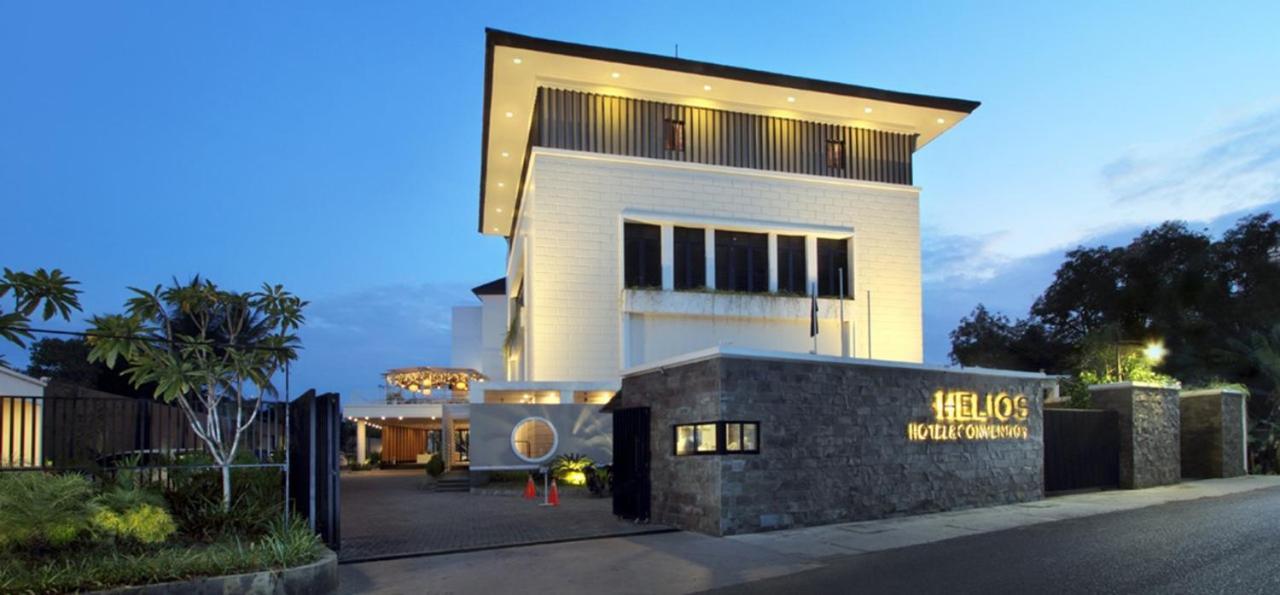 Helios Hotel & Convention Watampone Dış mekan fotoğraf