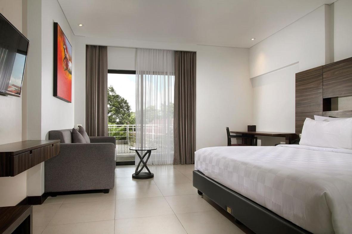 Helios Hotel & Convention Watampone Dış mekan fotoğraf