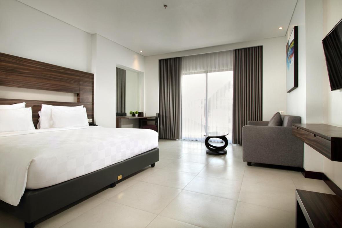 Helios Hotel & Convention Watampone Dış mekan fotoğraf