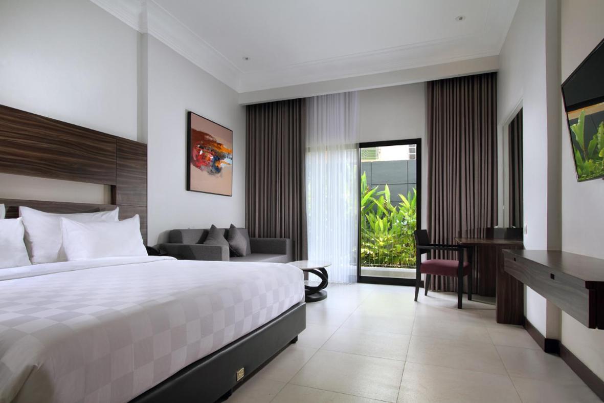 Helios Hotel & Convention Watampone Dış mekan fotoğraf